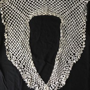 Crocheted collar